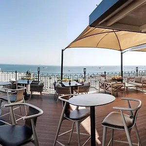Hotel Aprilis