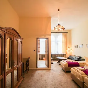 Konukevi Hotelpension Margrit, Berlin