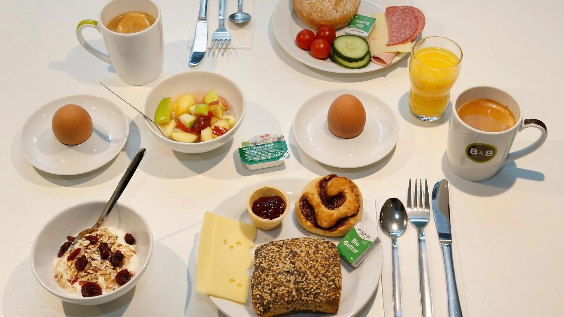 B&B Hotel Berlin City-West 2*,